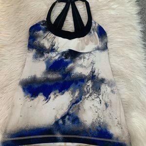 Lululemon tank